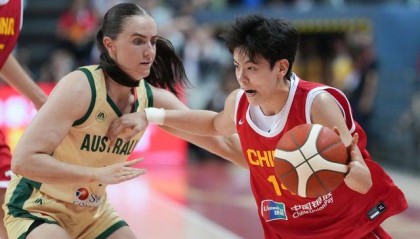中国女篮复仇！73比69逆转澳大利亚，以一场胜利迎接亚洲杯