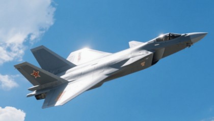 中国反复演示歼-20S击落预警机战术,警告味很浓,美军又落后了?