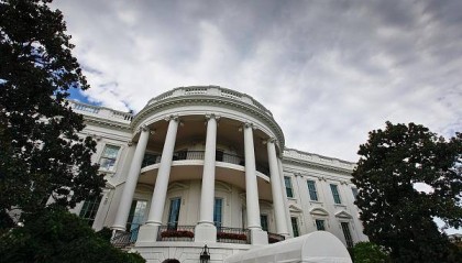 白宫官员：政府“关门”致美经济每周损失约150亿美元