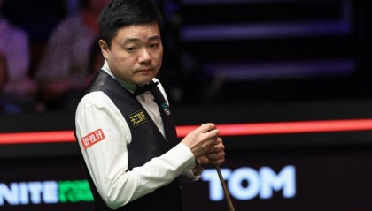 斯诺克世锦赛：丁俊晖止步16强 斯佳辉将战奥沙利文