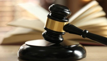 男子呼吸心跳骤停去世，妻子发现其生前向情人转账230万元起诉对方返还！判了