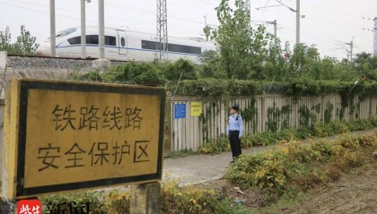 全员在岗保畅通!盐城阜宁东站派出所筑牢双节出行安全防线