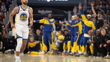 库里伤情恢复乐观 有可能在客场之旅中复出