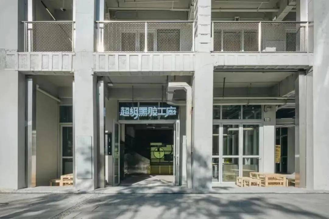 嘿哟音乐联合创始人林桓民：黑胶复兴，解码年轻圈层新的社交货币