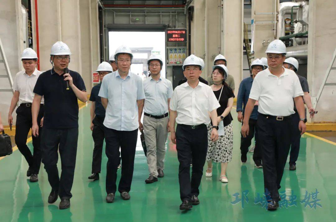 成都市人大常委会党组副书记、副主任谢瑞武率队赴邛崃督办“智改数转”代表重点建议办理工作并调研特色优势产业发展