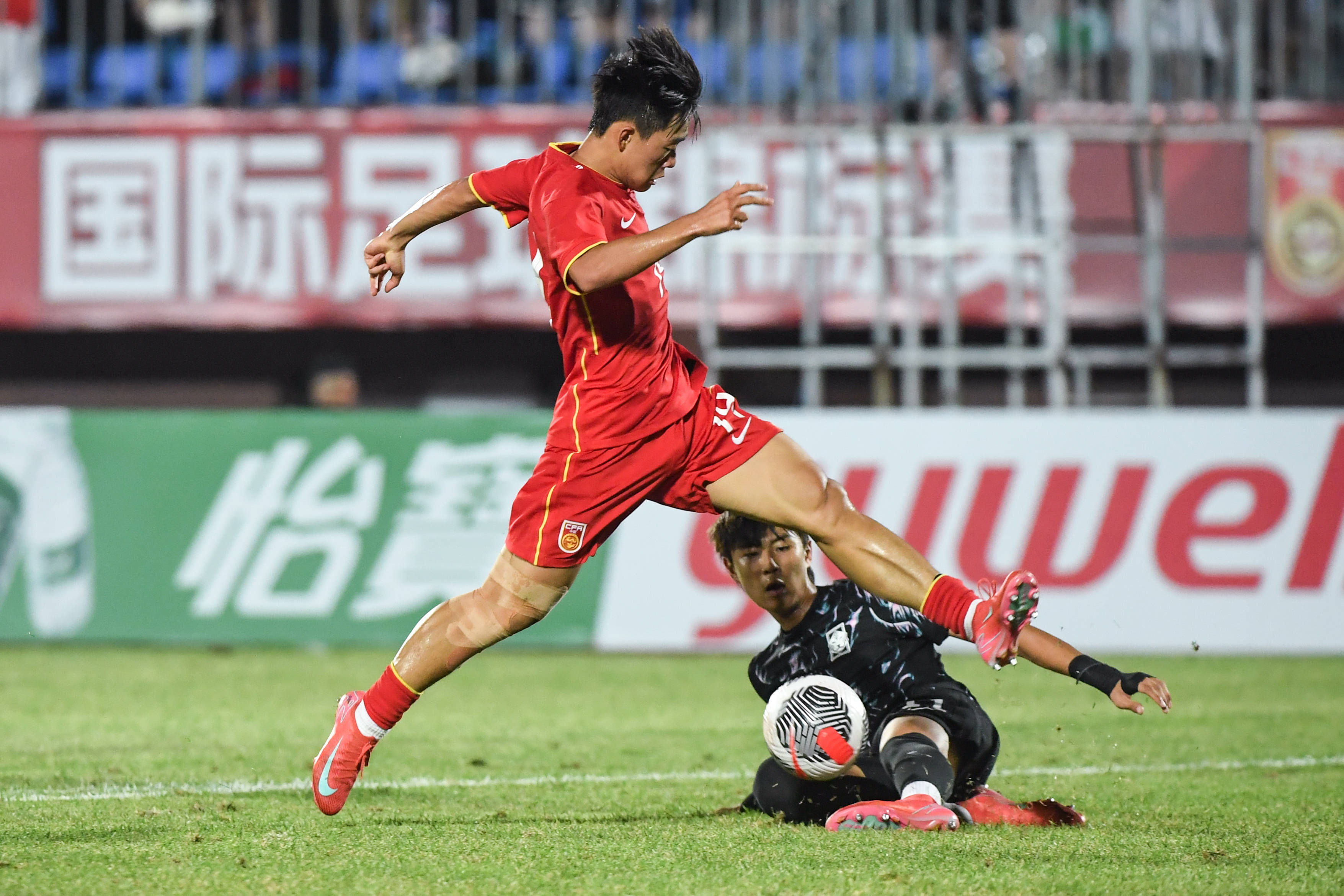 沈阳国际足球锦标赛丨中国U16队不敌韩国U16队