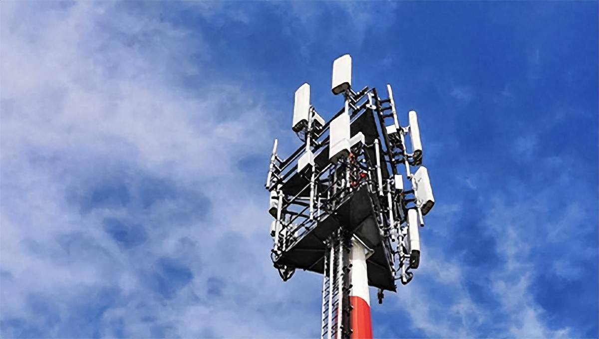 默茨对华动手,德国准备花20亿欧元换下中国设备,美国做梦都要笑醒!