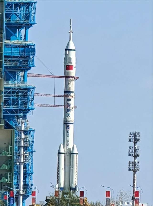 神舟二十号意外推迟返回,载人航天的未来可能发生一些了改变