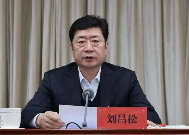 “山东第一区”新书记到任,密集走访调研企业