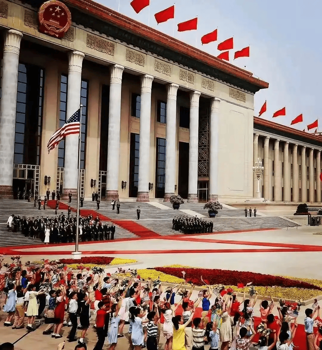 法媒称中国借俄乌冲突躺赢，可在2049年前取代美国，这话靠谱吗？